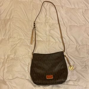 michael kors crossbody bag